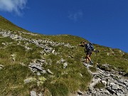 48 In costante ripida salita a tornanti